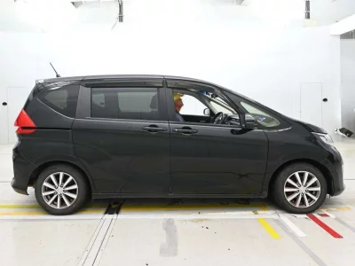 HONDA FREED+