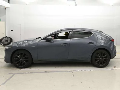 MAZDA MAZDA3 FASTBACK