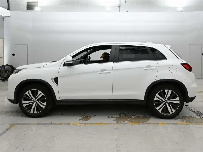 MITSUBISHI RVR