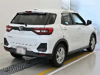 Цена авто Toyota Raize с аукционов Японии, номер кузова A201A, пробег 133 000, оценка 8