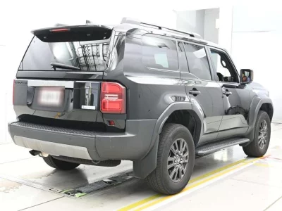 TOYOTA LAND CRUISER 250