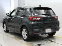 Цена авто Toyota Raize с аукционов Японии, номер кузова A201A, пробег 90 000, оценка 8