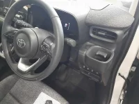 Цена авто Toyota Sienta с аукционов Японии, номер кузова MXPL10G, пробег 22 000, оценка 3