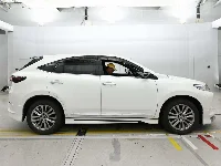 Цена авто Toyota Harrier с аукционов Японии, номер кузова ZSU60W, пробег 88 000, оценка 3