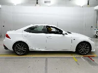 Цена авто Lexus IS300h с аукционов Японии, номер кузова AVE30, пробег 92 000, оценка 3