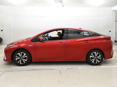TOYOTA PRIUS PHV