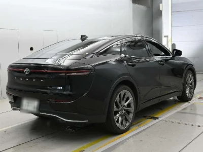 TOYOTA CROWN CROSSOVER