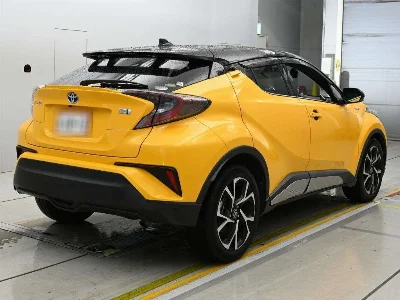 TOYOTA C-HR