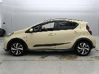 Цена авто Toyota Aqua с аукционов Японии, номер кузова NHP10H, пробег 95 000, оценка 7