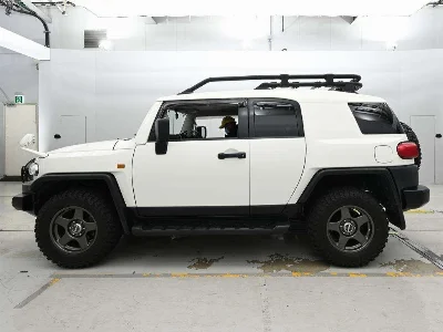 TOYOTA FJ CRUISER