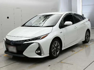 TOYOTA PRIUS PHV