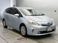 Цена авто Toyota Prius Alpha с аукционов Японии, номер кузова ZVW41W, пробег 76 000, оценка 2