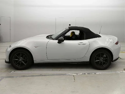 MAZDA ROADSTER