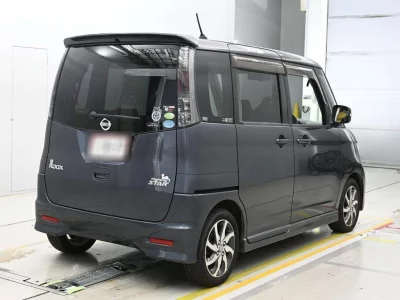 NISSAN ROOX