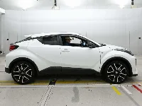 Цена авто Toyota C-HR с аукционов Японии, номер кузова NGX50, пробег 46 000, оценка 3
