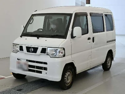 NISSAN CLIPPER VAN