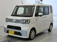 Цена авто Daihatsu Wake с аукционов Японии, номер кузова LA700S, пробег 93 000, оценка 6