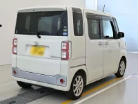 Цена авто Daihatsu Wake с аукционов Японии, номер кузова LA700S, пробег 93 000, оценка 6