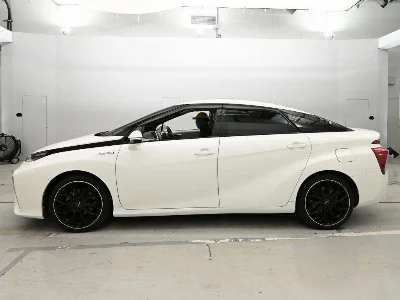 TOYOTA MIRAI