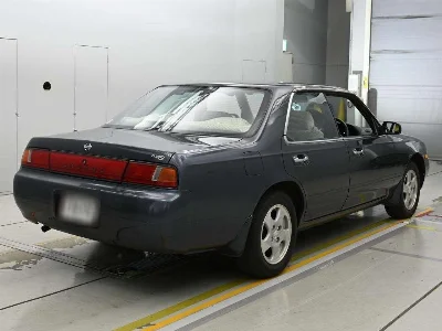 NISSAN LAUREL
