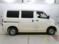 Цена авто Toyota LiteAce Van с аукционов Японии, номер кузова S412M, пробег 157 000, оценка 2