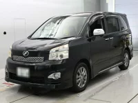 Цена авто Toyota Voxy с аукционов Японии, номер кузова ZRR70W, пробег 125 000, оценка 4
