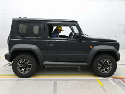 SUZUKI JIMNY SIERRA