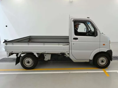 SUZUKI CARRY TRUCK