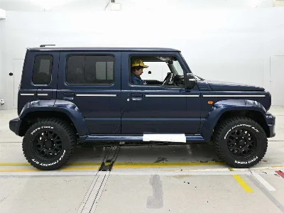 SUZUKI JIMNY NOMADE