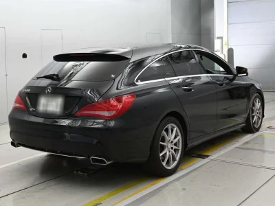 MERCEDES BENZ CLA SHOOTING BRAKE