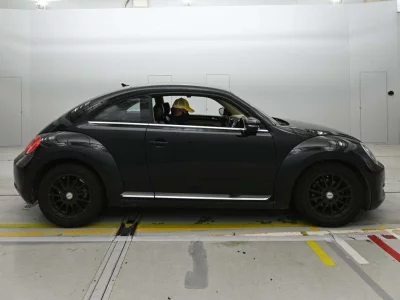 VOLKSWAGEN THE BEETLE