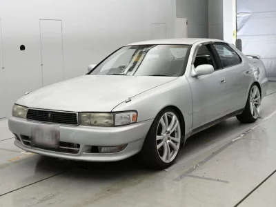 TOYOTA CRESTA