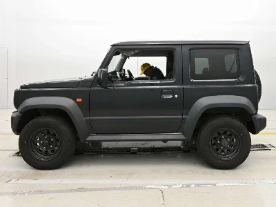 SUZUKI JIMNY SIERRA