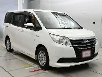 Цена авто Toyota Noah с аукционов Японии, номер кузова ZWR80G, пробег 152 000, оценка 2