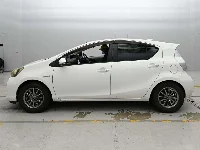 Цена авто Toyota Aqua с аукционов Японии, номер кузова NHP10, пробег 119 000, оценка 8