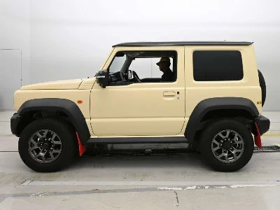 SUZUKI JIMNY SIERRA