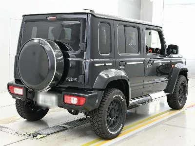 SUZUKI JIMNY NOMADE