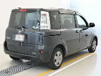 Цена авто Toyota Sienta с аукционов Японии, номер кузова NCP81G, пробег 131 000, оценка 6