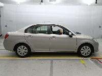 Цена авто Toyota Corolla Axio с аукционов Японии, номер кузова NZE161, пробег 42 000, оценка 3