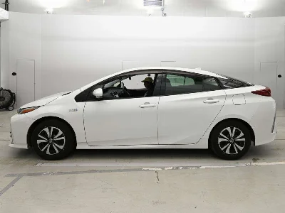 TOYOTA PRIUS PHV