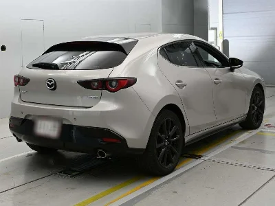 MAZDA MAZDA3 FASTBACK