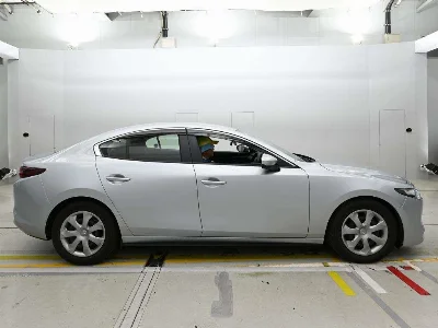 MAZDA MAZDA3