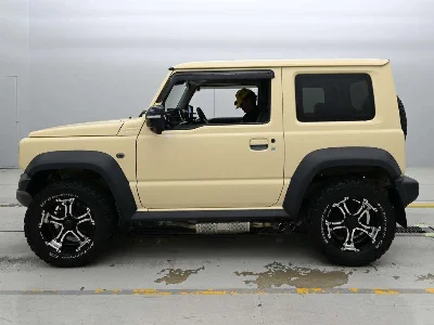 SUZUKI JIMNY SIERRA