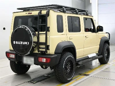 SUZUKI JIMNY NOMADE