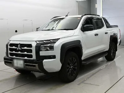 MITSUBISHI TRITON
