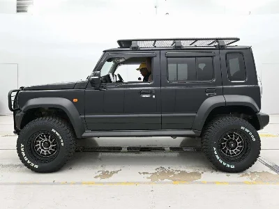 SUZUKI JIMNY NOMADE