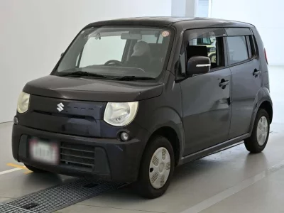 SUZUKI MRWAGON
