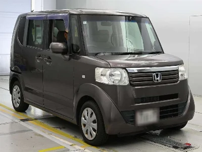 HONDA N BOX PLUS