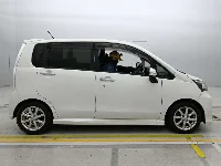 Цена авто Daihatsu Move с аукционов Японии, номер кузова LA100S, пробег 111 000, оценка 7