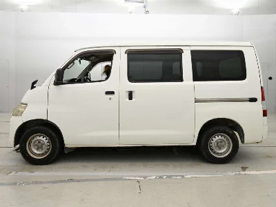 TOYOTA TOWN ACE VAN